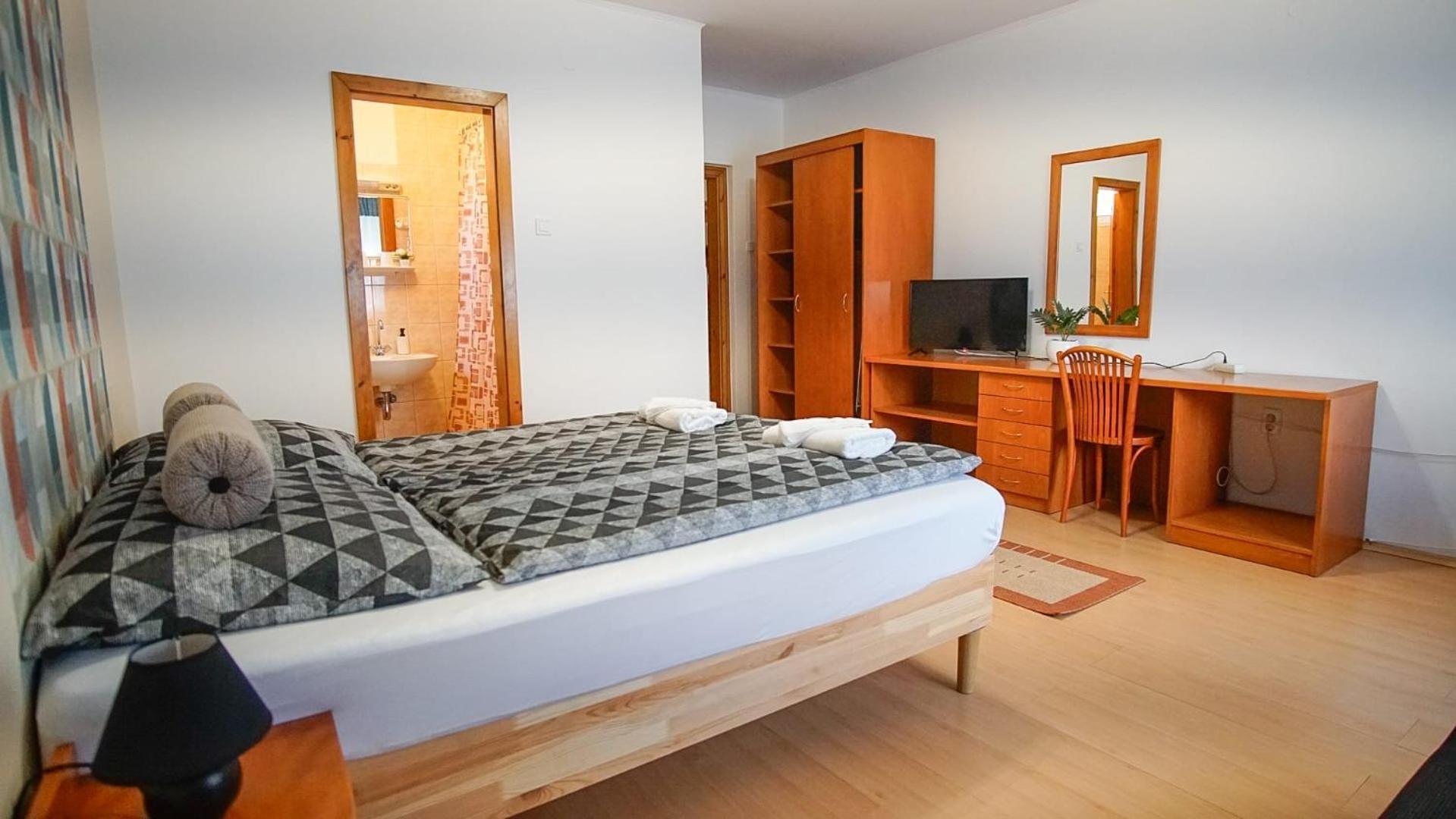 Zam-Zem Holiday Apartman ハイデゥソボスロー エクステリア 写真