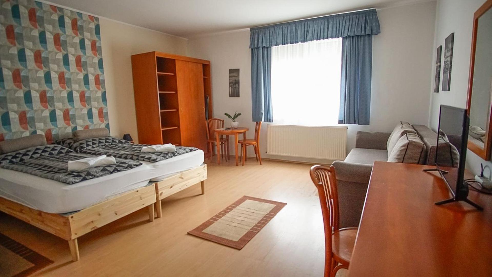 Zam-Zem Holiday Apartman ハイデゥソボスロー エクステリア 写真
